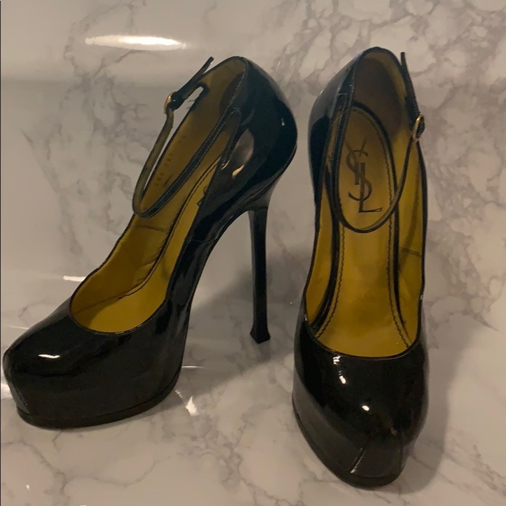 YSL Tribtoo Black Patent Leather Pumps